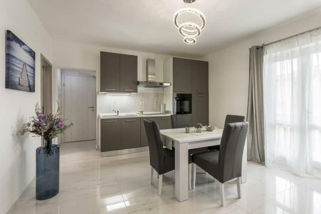 Royal Silver Apartment Vodice Eksteriør billede